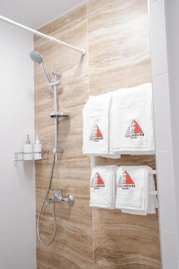 Myfreedom Апартаменти Метро Бориспільська Kyiv Apartment