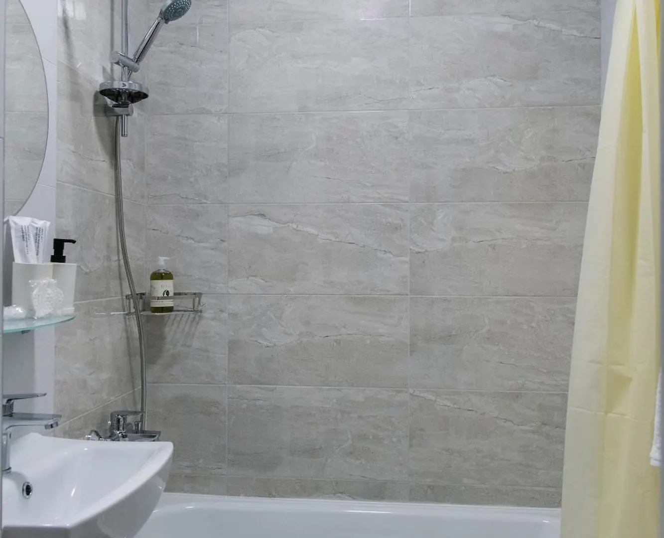 Apartment Myfreedom Апартаменти Метро Бориспільська Kyiv